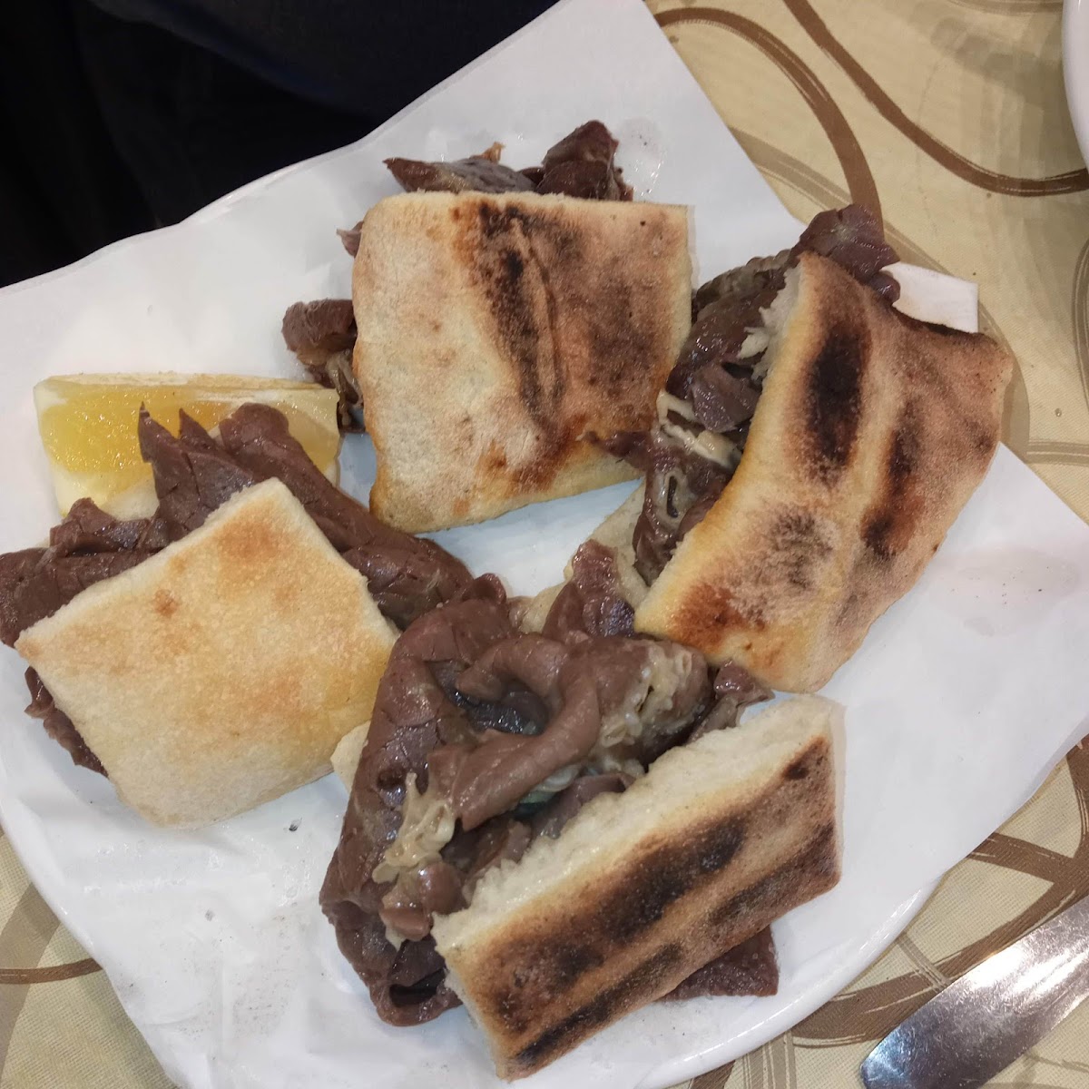 A Facci R'immiriusi Ristorante E Pizzeria-9